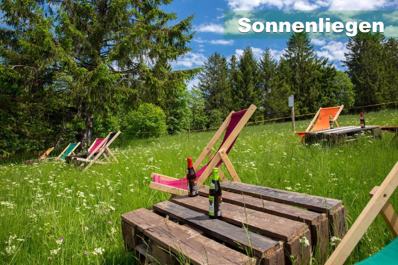 Wohlfuehl-Ferienwohnung 80 Qm, 8 Personen, Aussicht & Heimkino تودتناو المظهر الخارجي الصورة