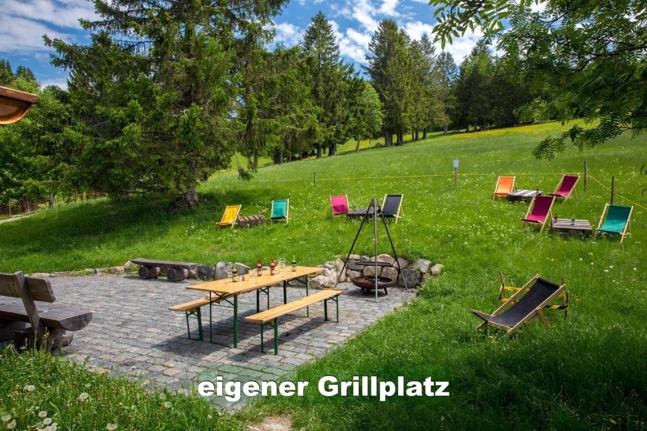 Wohlfuehl-Ferienwohnung 80 Qm, 8 Personen, Aussicht & Heimkino تودتناو المظهر الخارجي الصورة
